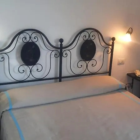 Otel La Giada Del Mesco