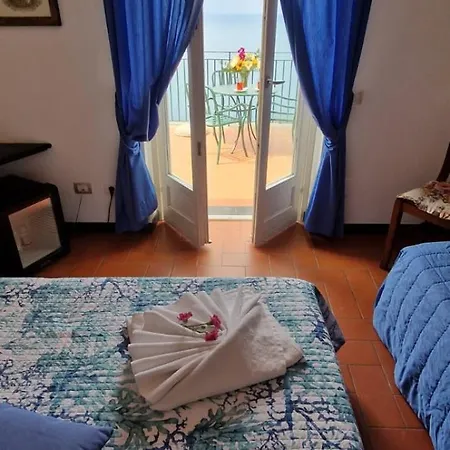 La Giada Del Mesco Otel Levanto