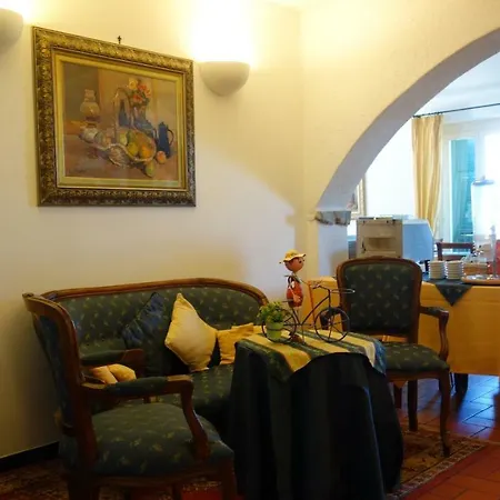 Otel La Giada Del Mesco Levanto